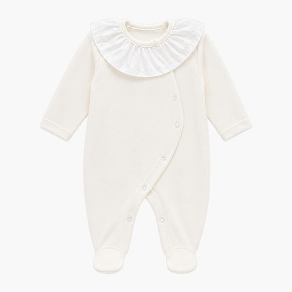 Babygrow de Veludo Pérola com Gola de Folho